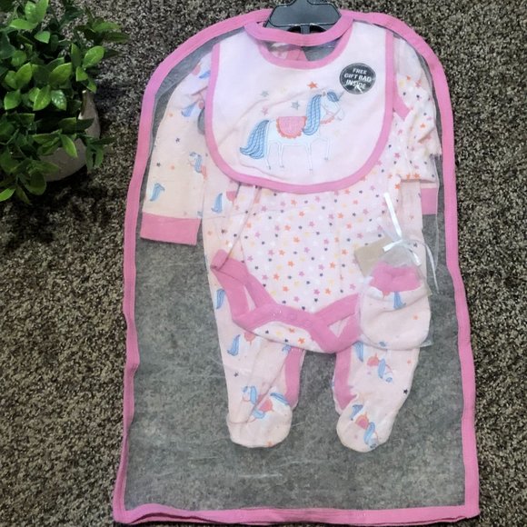 Lily & Jack Unicorn gift set 0-3 Months - Picture 1 of 3